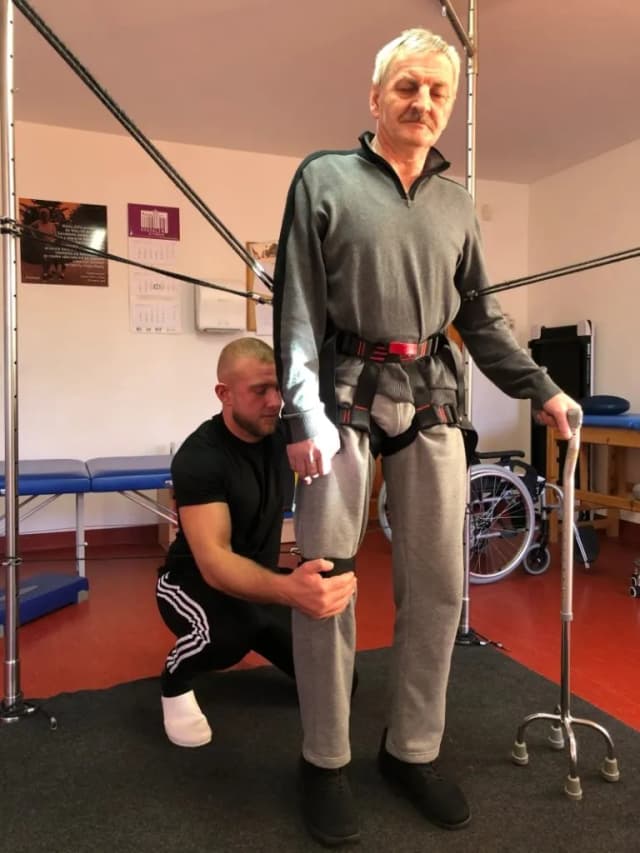 Gdzie rehabilitacja po udarze mózgu? 5 najlepszych ośrodków Gdzie rehabilitacja po udarze mózgu? 5 najlepszych ośrodków