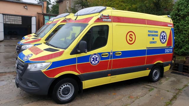 Jak wygląda karetka pogotowia w Polsce? Szczegółowy opis i cechy Jak wygląda karetka pogotowia w Polsce? Szczegółowy opis i cechy